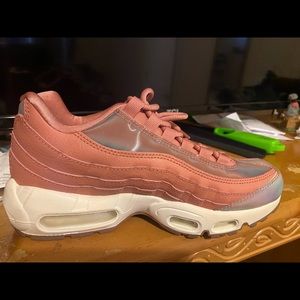 Nike Womens Air Max 95 Rose Pink Sz 8 Excellent Condition. Worn twice. No box.
